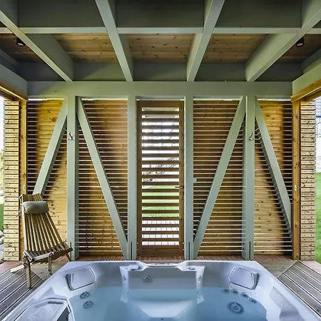 Апарт-отель Lavina 4*