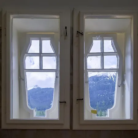 Lejlighedshotel Lavina 4*